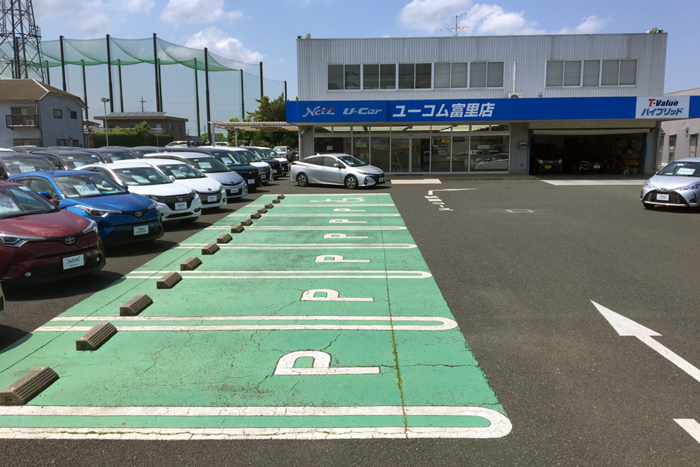 ユーコム富里_駐車場